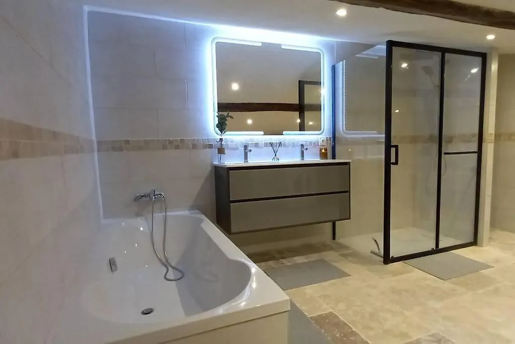 Merveilleuse Villa Avec Piscine Salernes