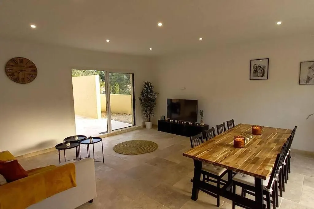 Merveilleuse Villa Avec Piscine Salernes
